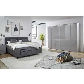 Drehtürschrank
